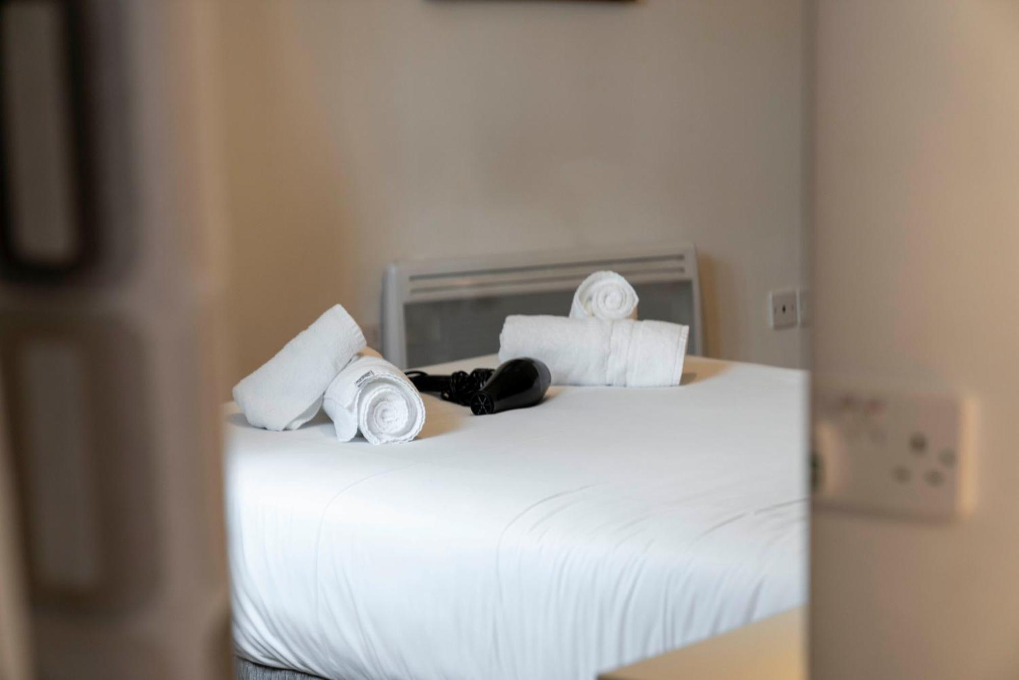 Saughton Suite With Views Of Water Of Leith Edinburgh Luaran gambar